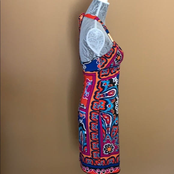 Cache Halter Dress - Picture 3 of 5